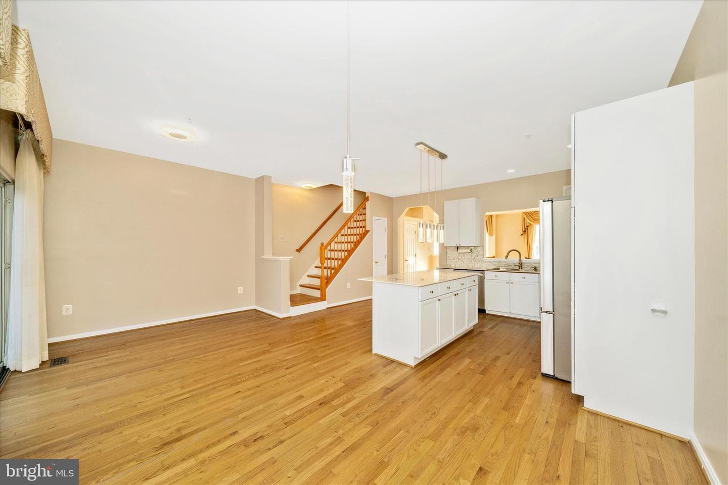 113 Fieldstone Court photo 17