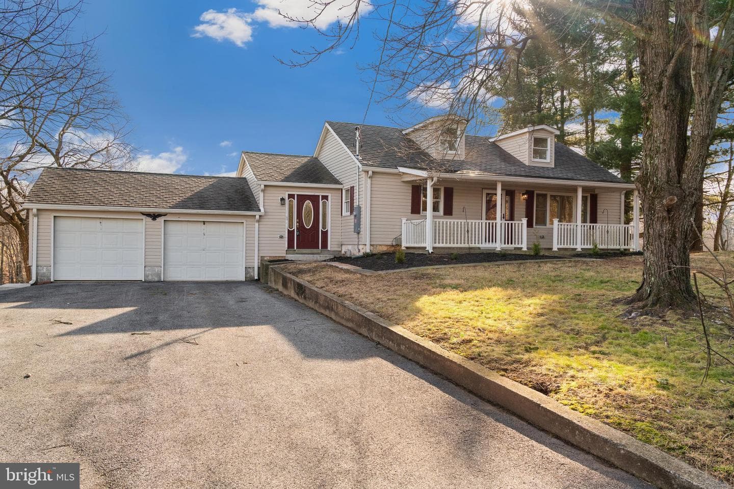 5209 Woodville Road photo 1