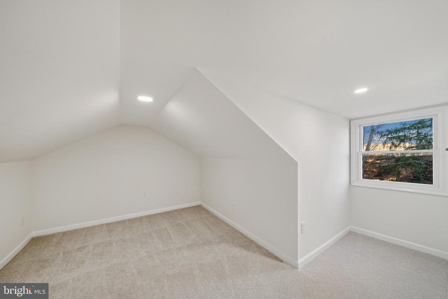 5209 Woodville Road photo 26