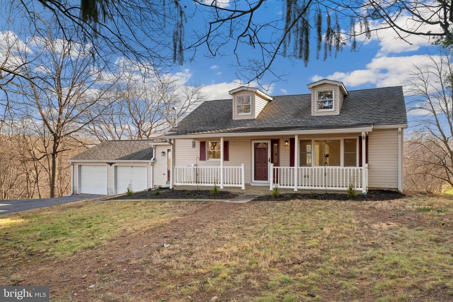 5209 Woodville Road photo 3