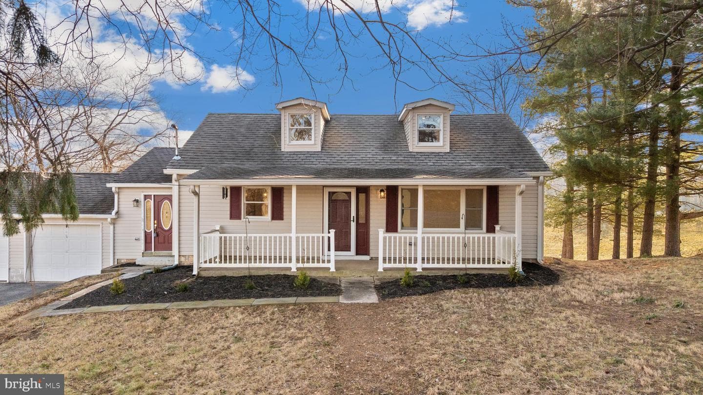 5209 Woodville Road photo 5