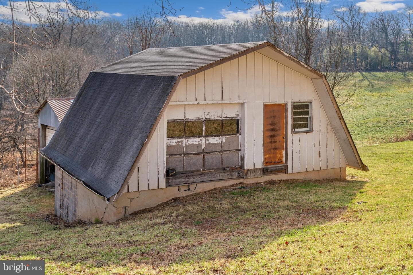 5209 Woodville Road photo 53