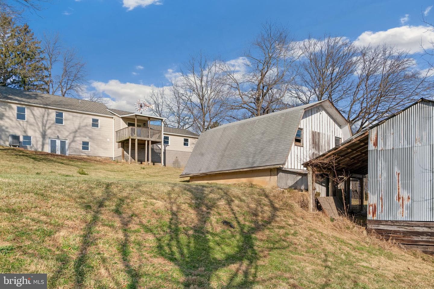 5209 Woodville Road photo 55