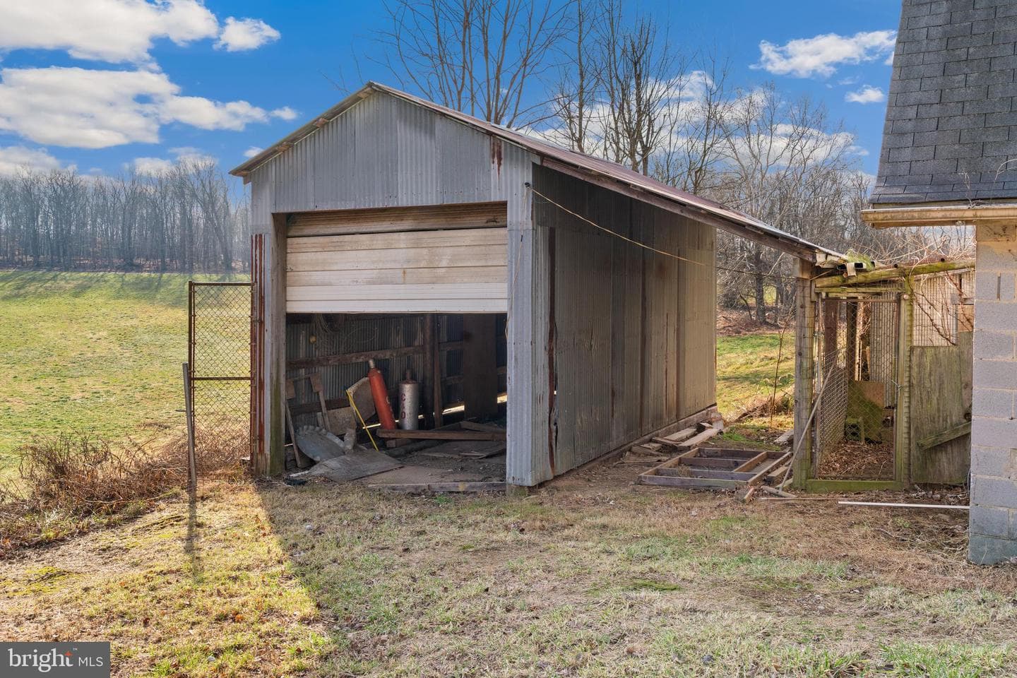 5209 Woodville Road photo 58