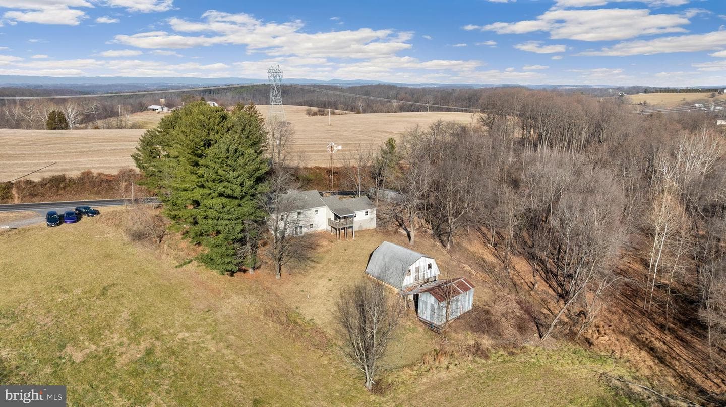 5209 Woodville Road photo 63