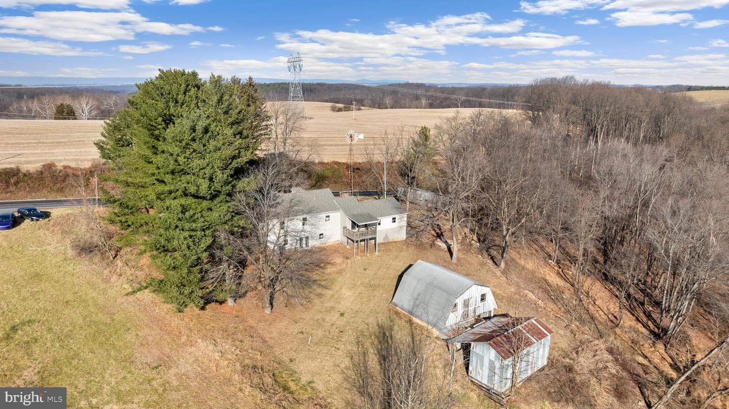 5209 Woodville Road photo 64