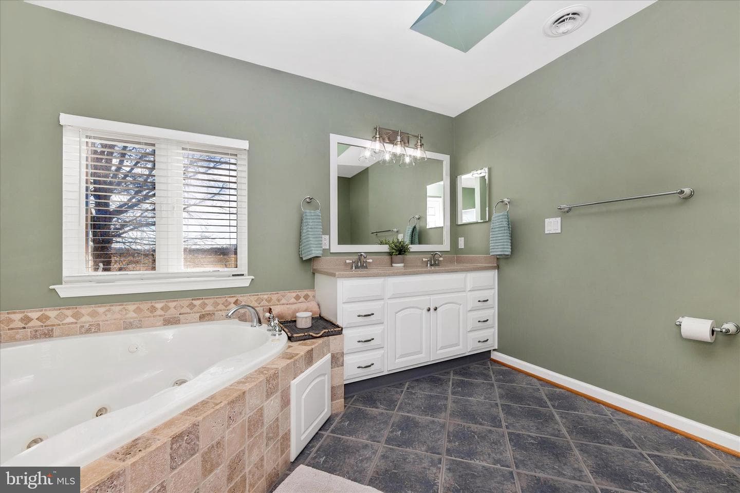 14695 Oak Orchard Road photo 30