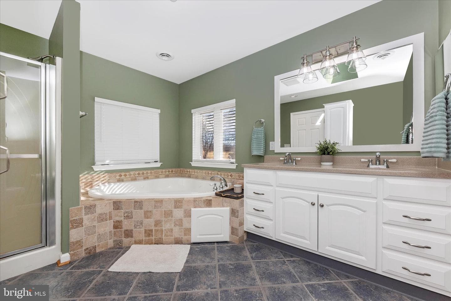 14695 Oak Orchard Road photo 31