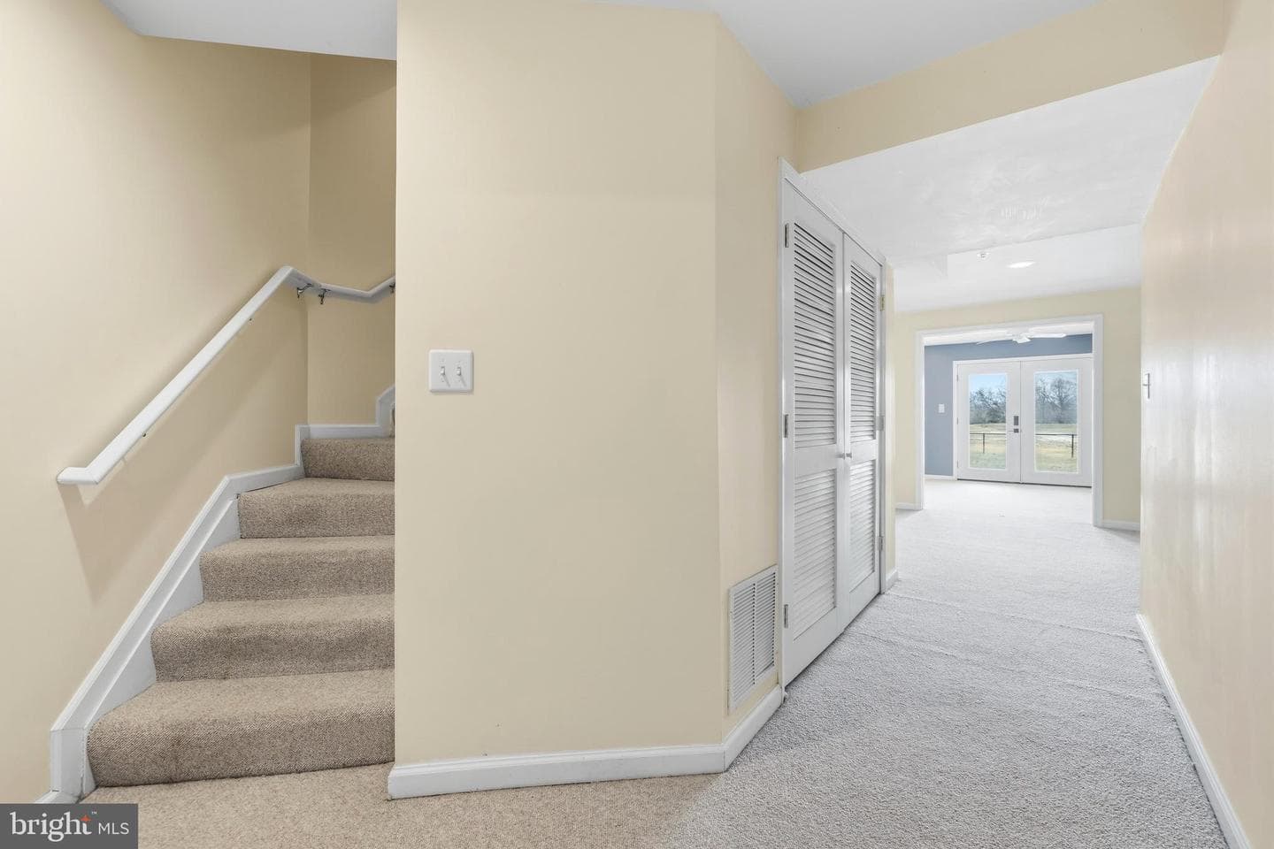 2030 Rosecrans Court photo 23