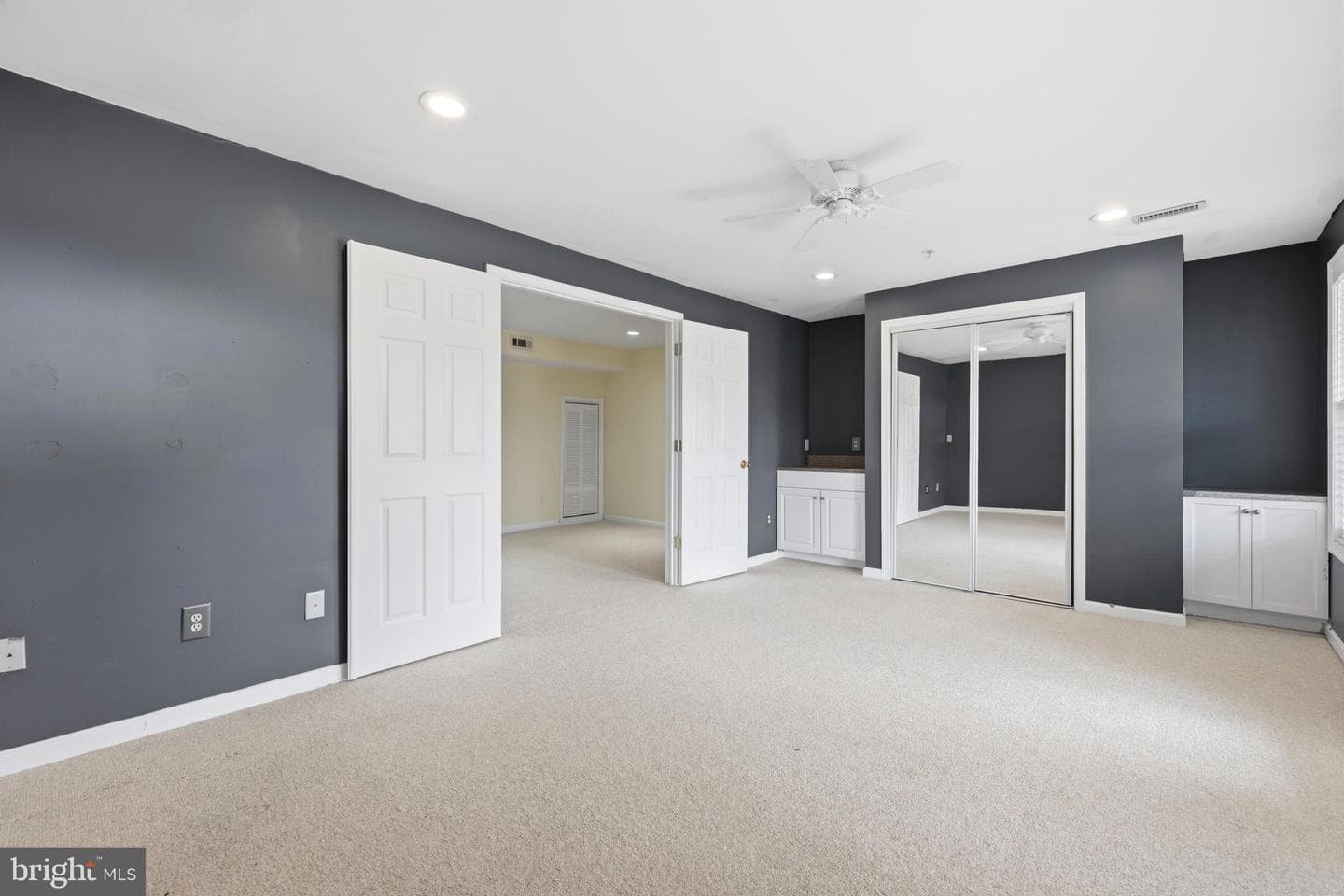 2030 Rosecrans Court photo 25
