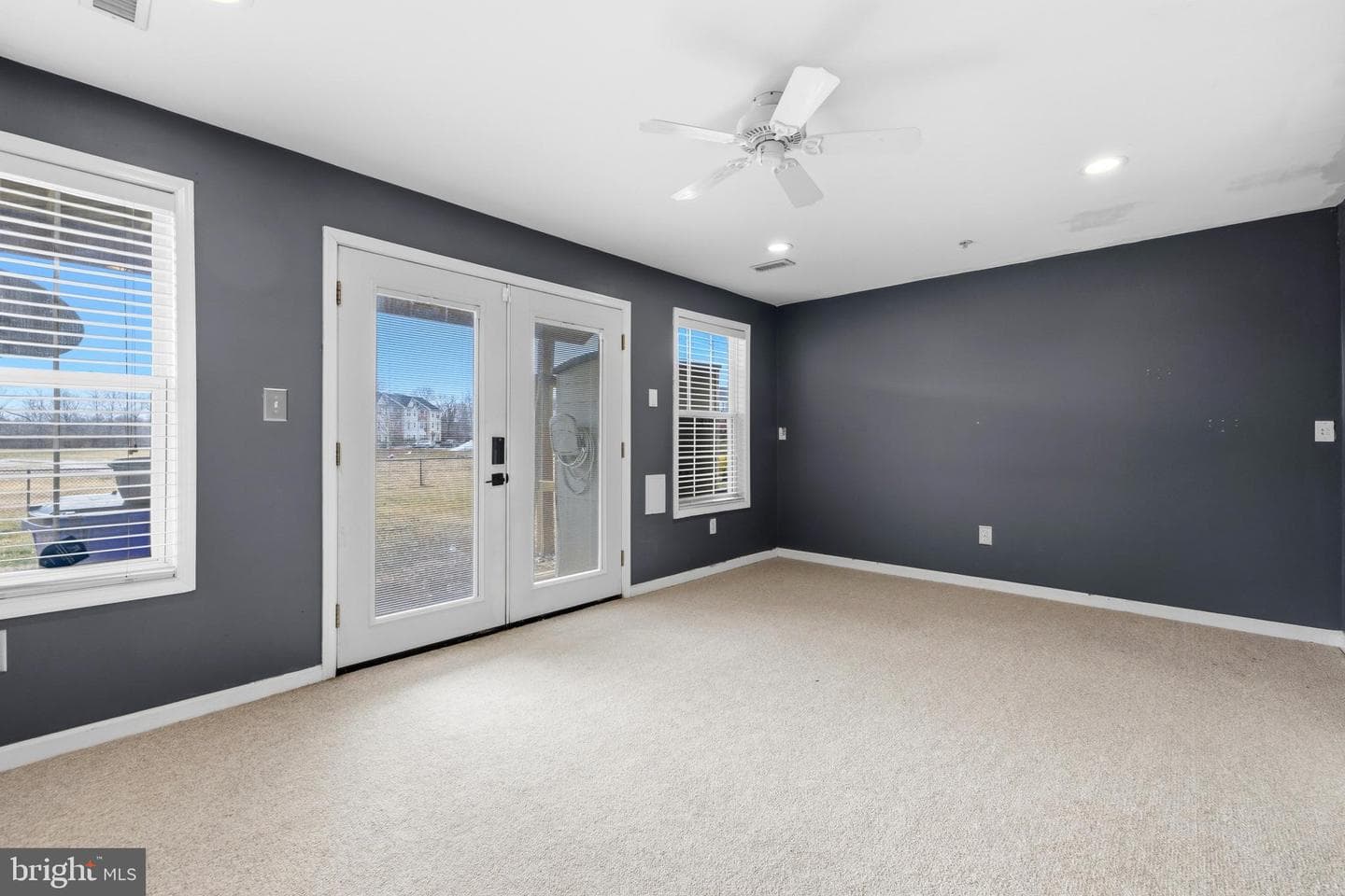 2030 Rosecrans Court photo 26
