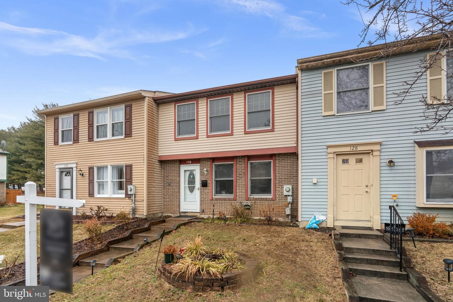 130 Savannah Court photo 2