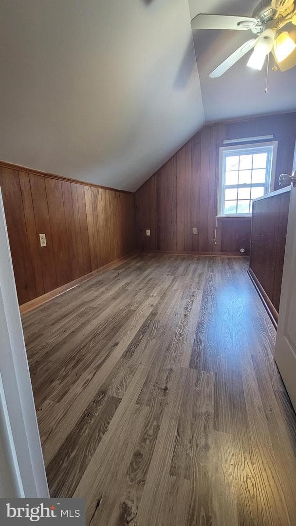 8325 Yellow Springs Road photo 27