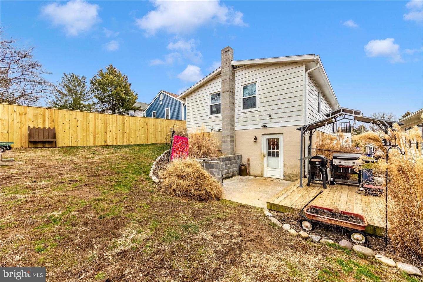 816 E E Street photo 9