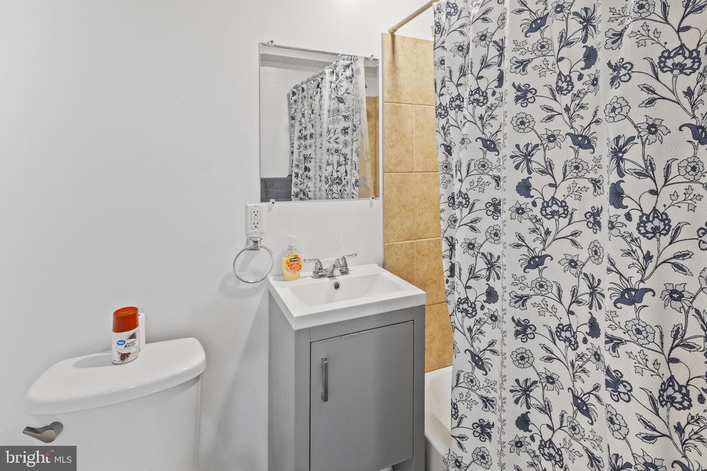 201 Shannonbrook Lane photo 6