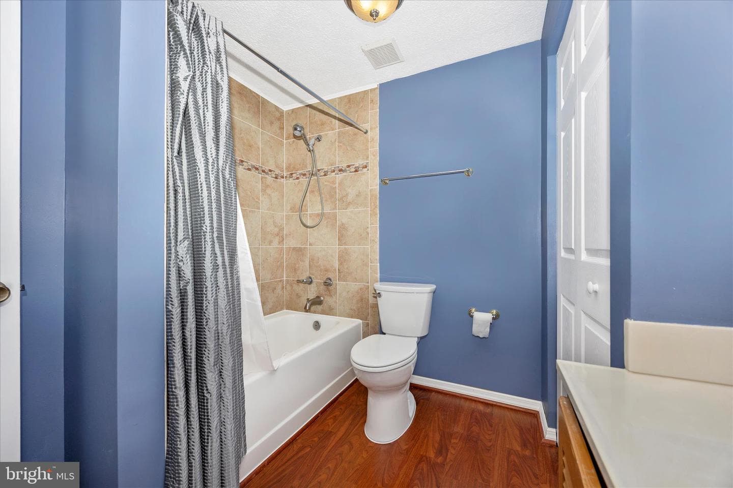 9507 Highlander Circle photo 37