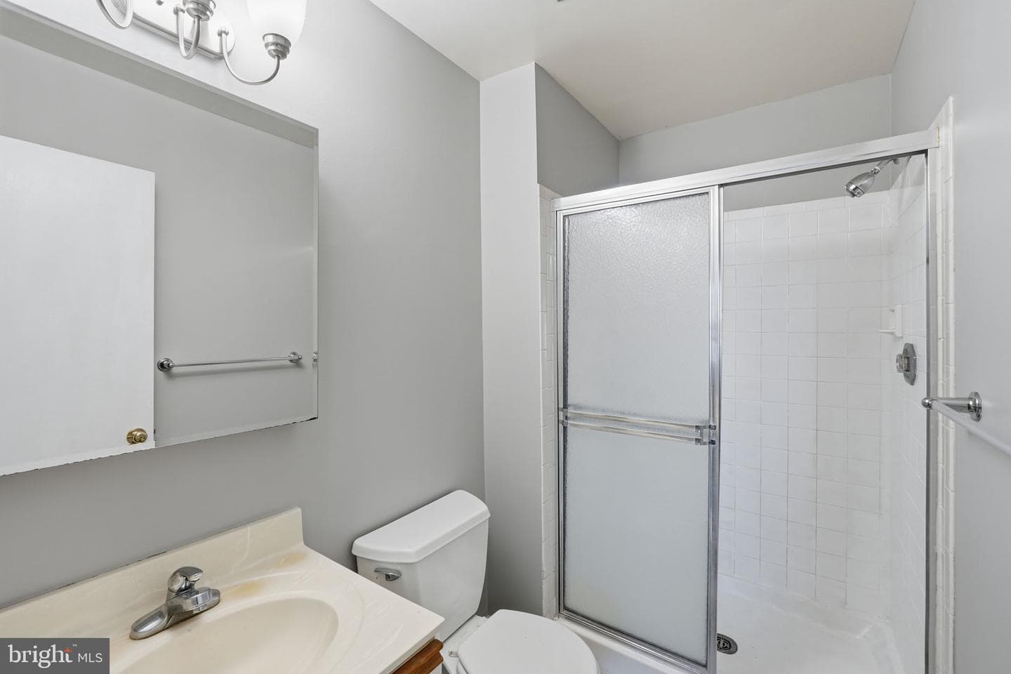 111 Lauren Court photo 21