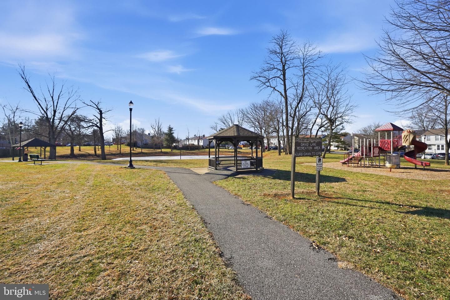 111 Lauren Court photo 32