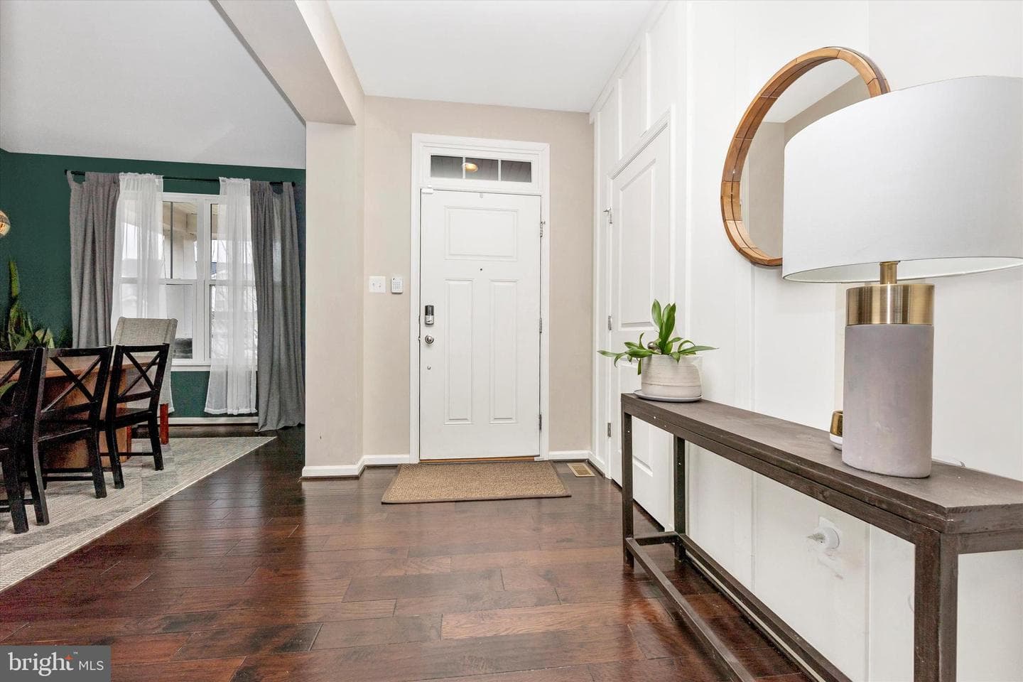 1113 Lakin Drive photo 4