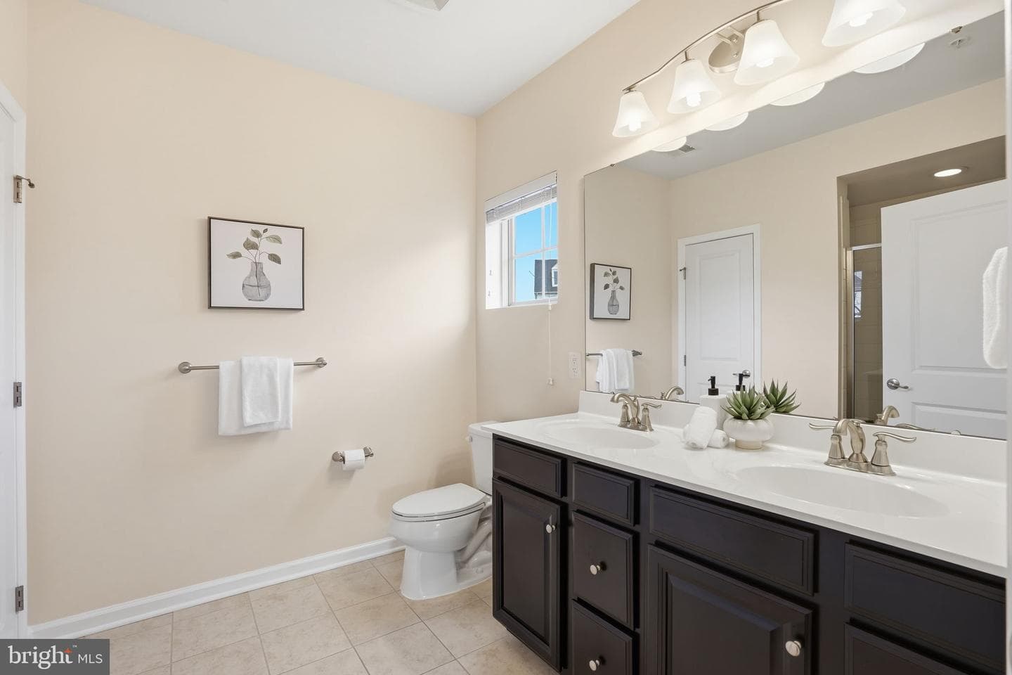 6490 Calverton Drive #304 photo 16