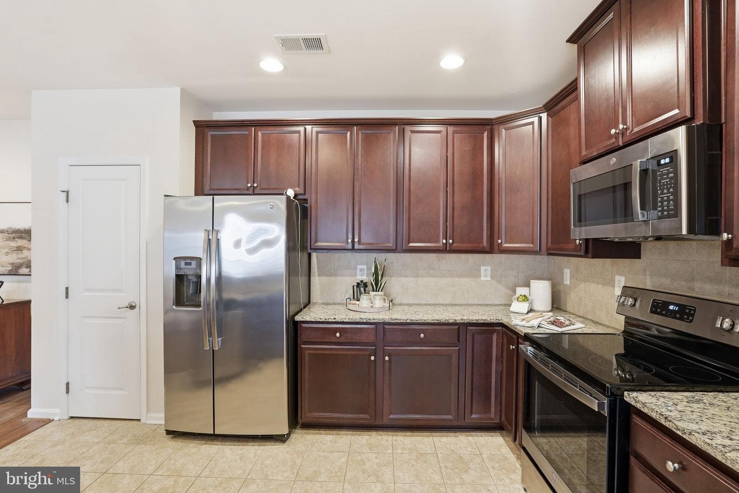 6490 Calverton Drive #304 photo 6