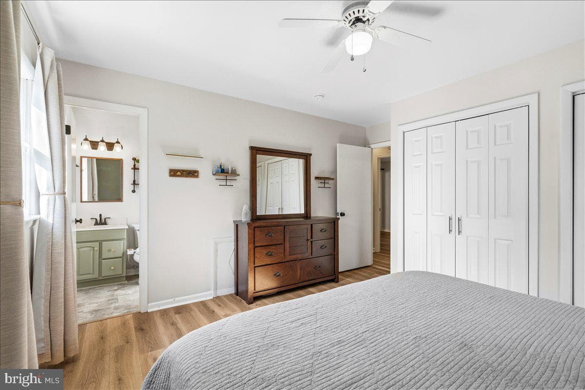 4389 Moleton Drive photo 31