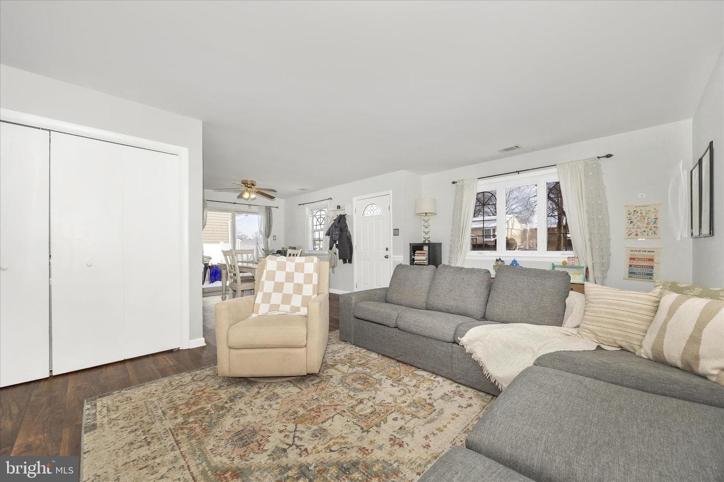 439 Center Street photo 10
