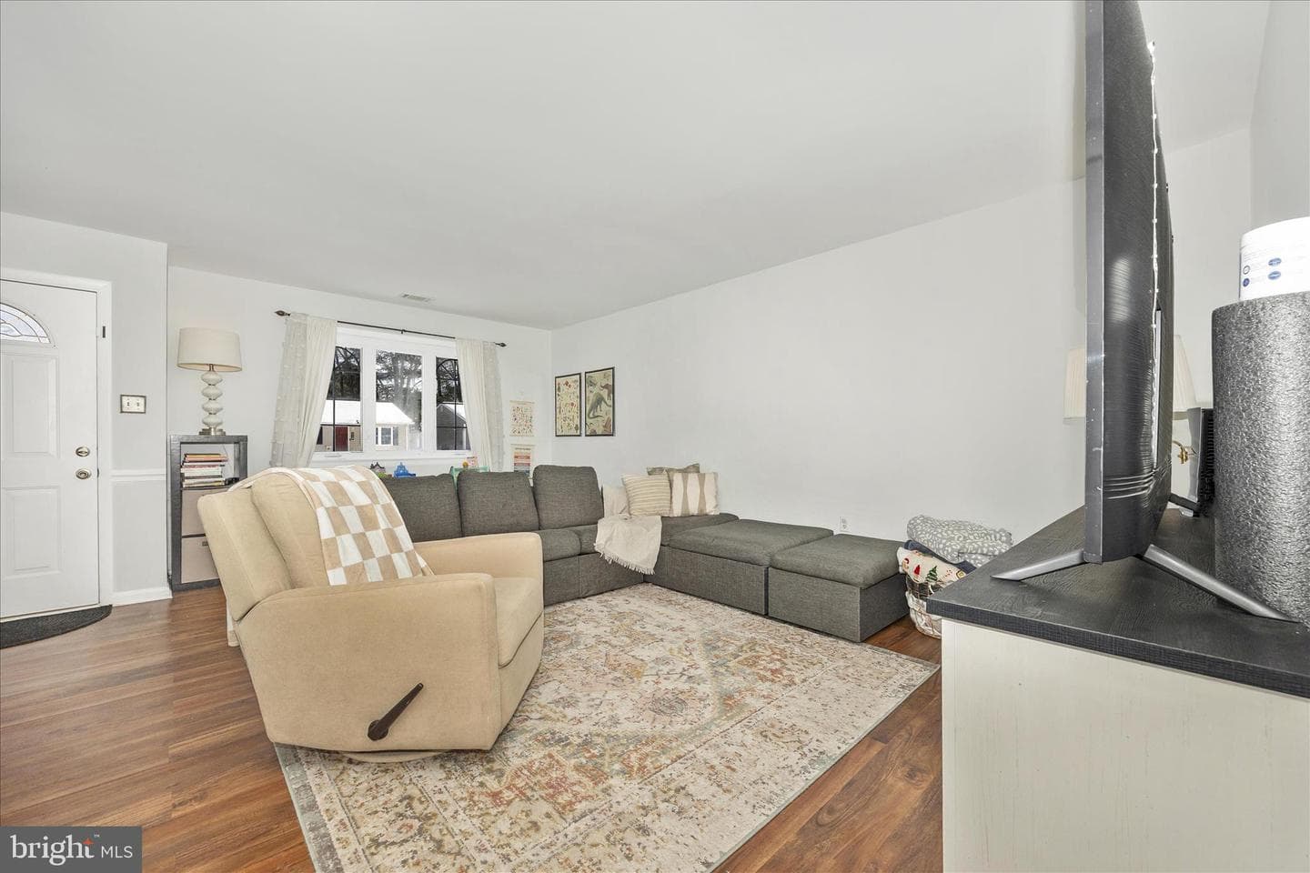 439 Center Street photo 6