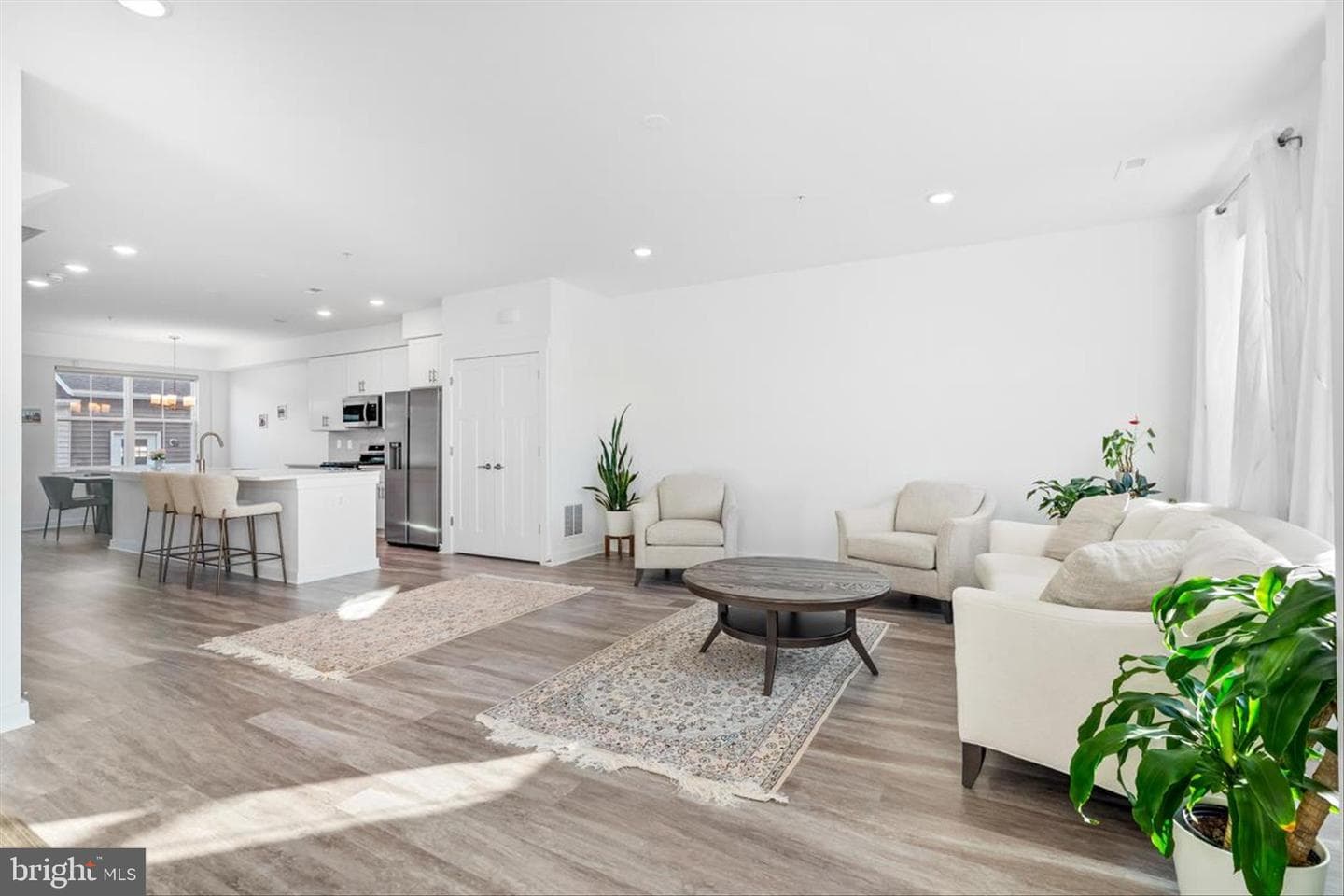 1311 Sandoval Court photo 3