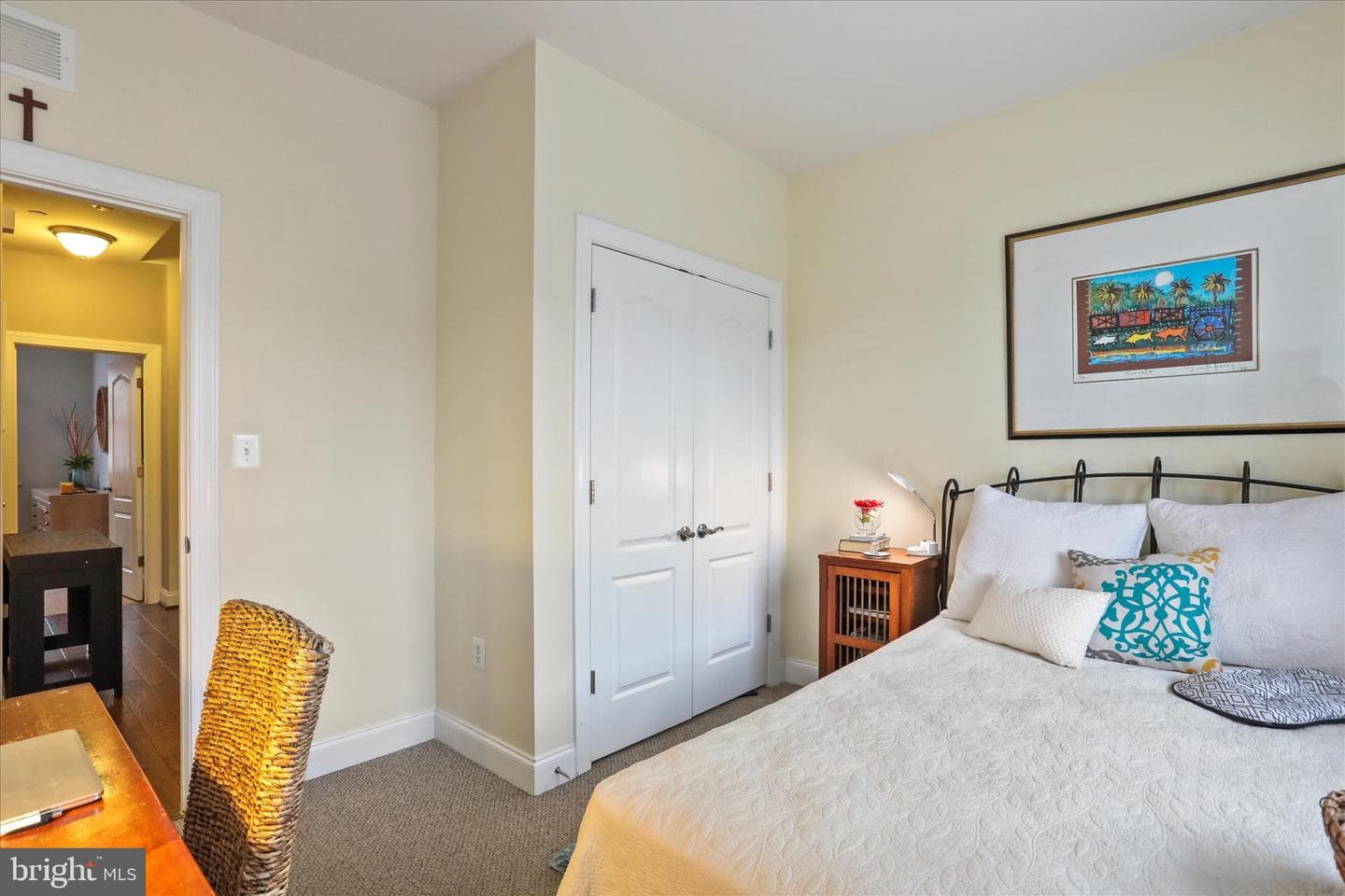 20 Maxwell Square photo 26