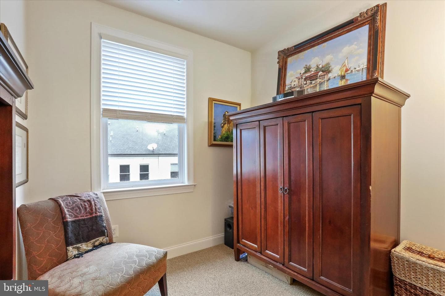 20 Maxwell Square photo 27