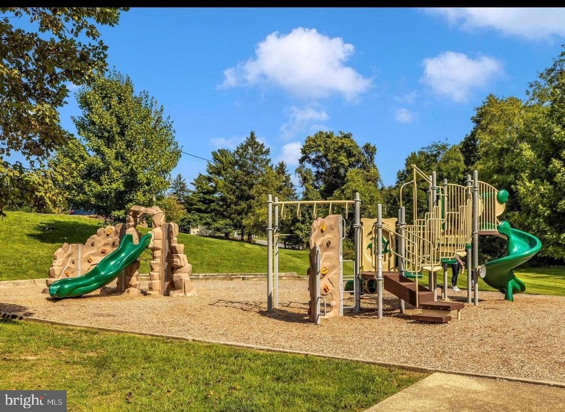6798 Balmoral Ridge photo 48