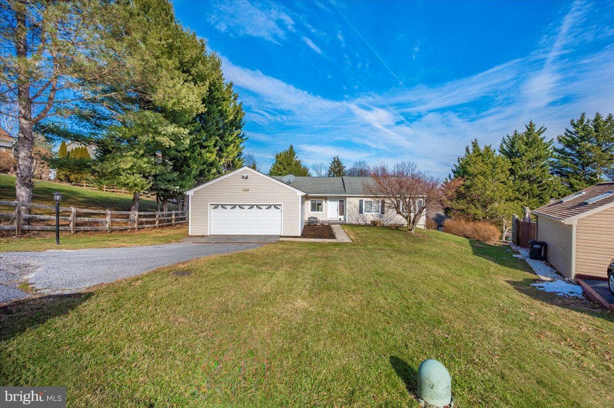 6508 Rimrock Place photo 2