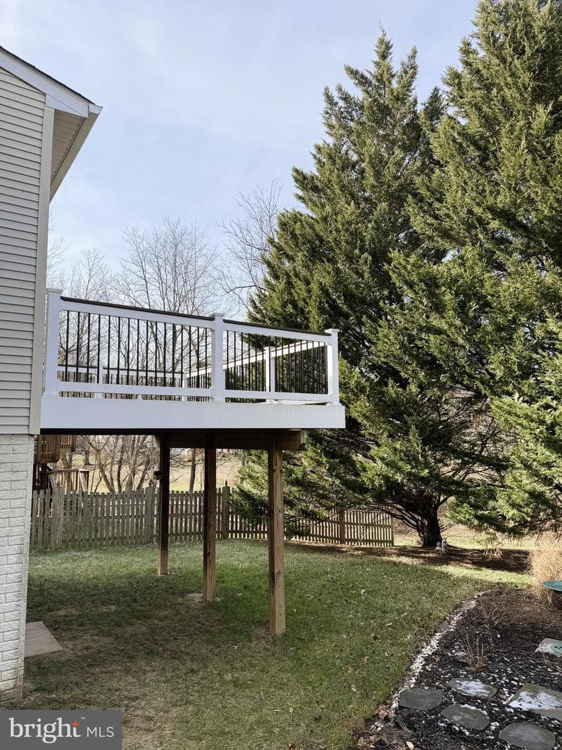 9672 Fleetwood Court photo 6