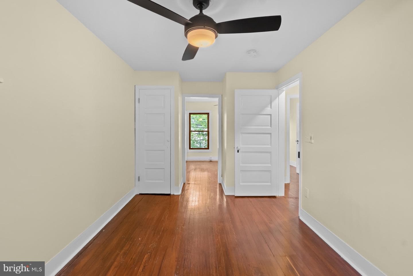 17 S Jefferson Street photo 25