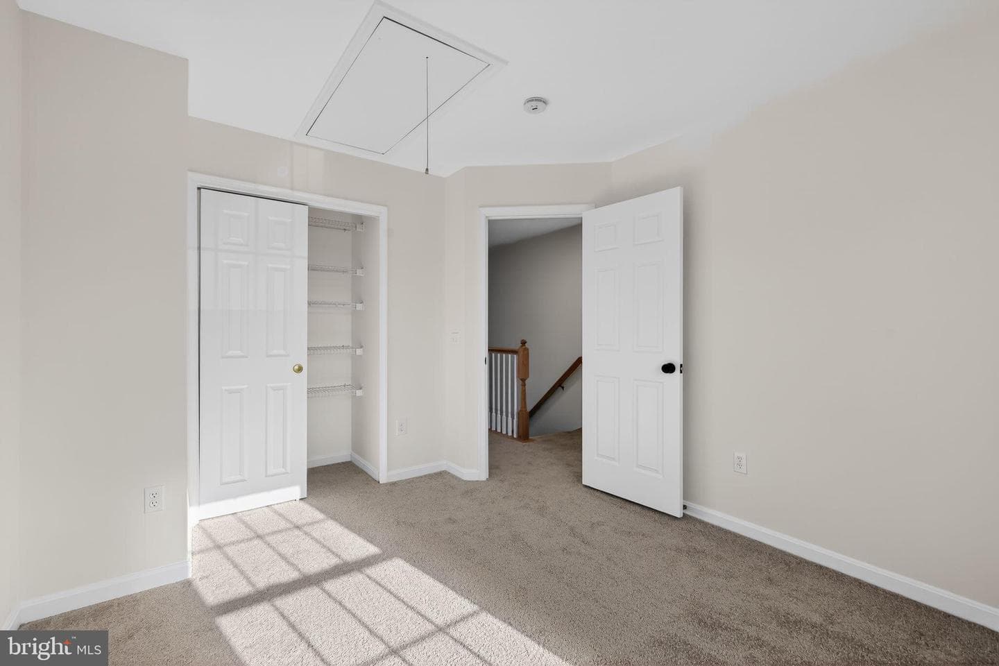 833 Waterford Drive photo 21
