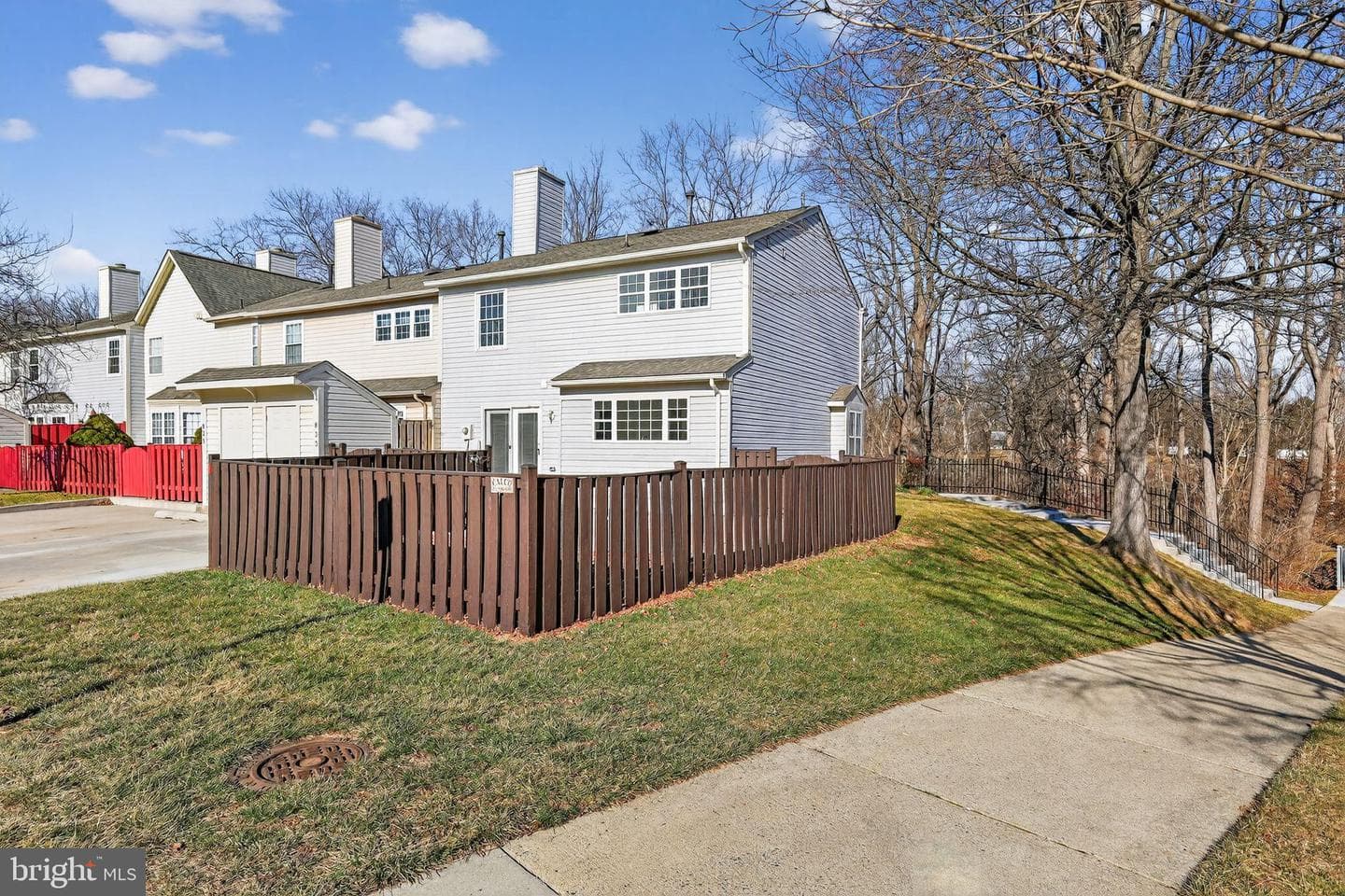 833 Waterford Drive photo 26