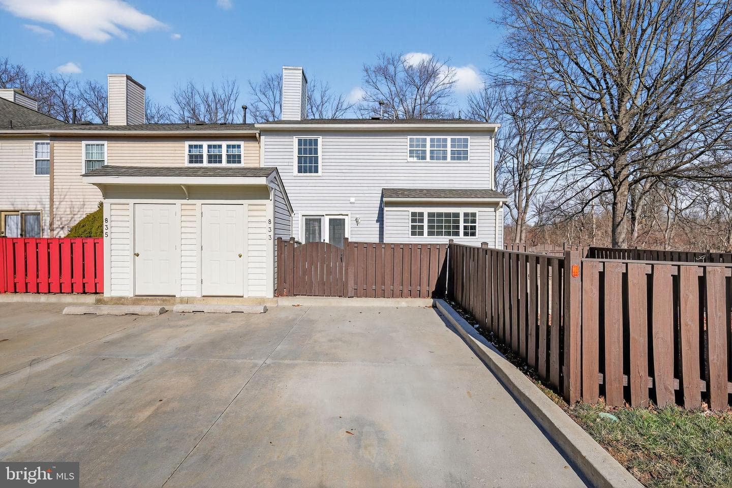 833 Waterford Drive photo 27