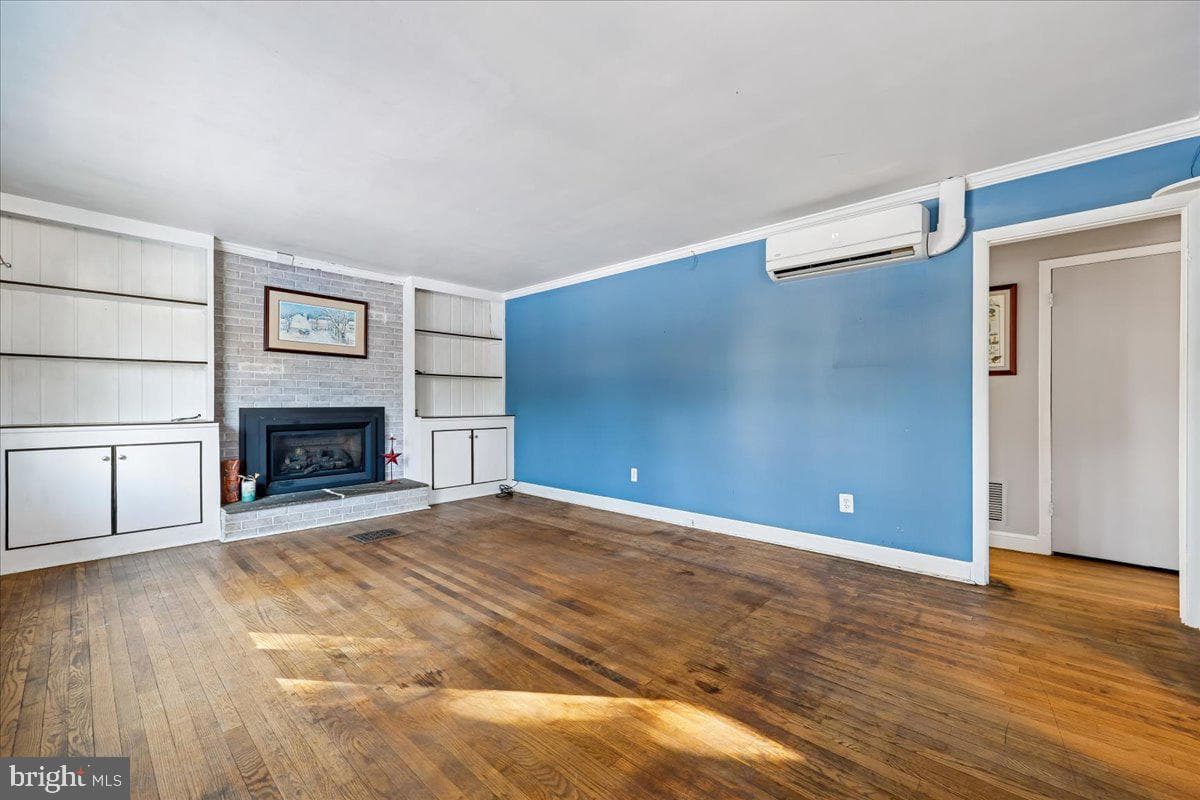 11914 Fingerboard Road photo 17