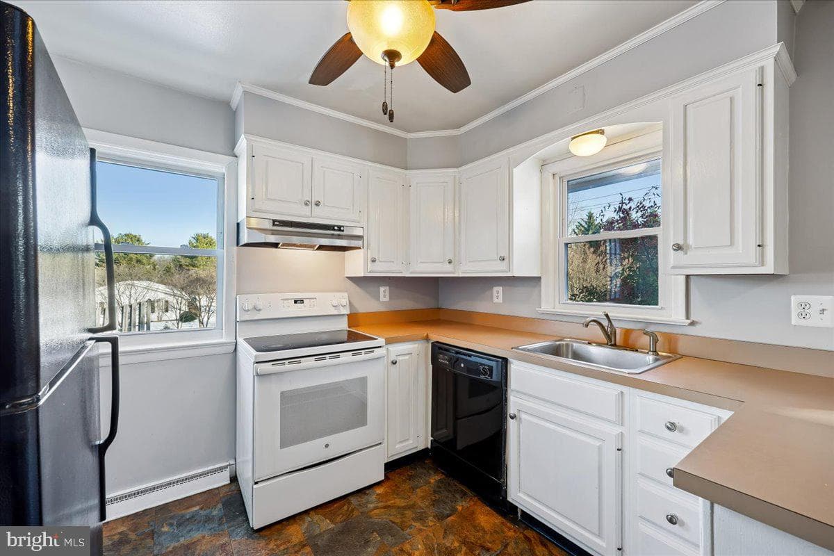 11914 Fingerboard Road photo 21