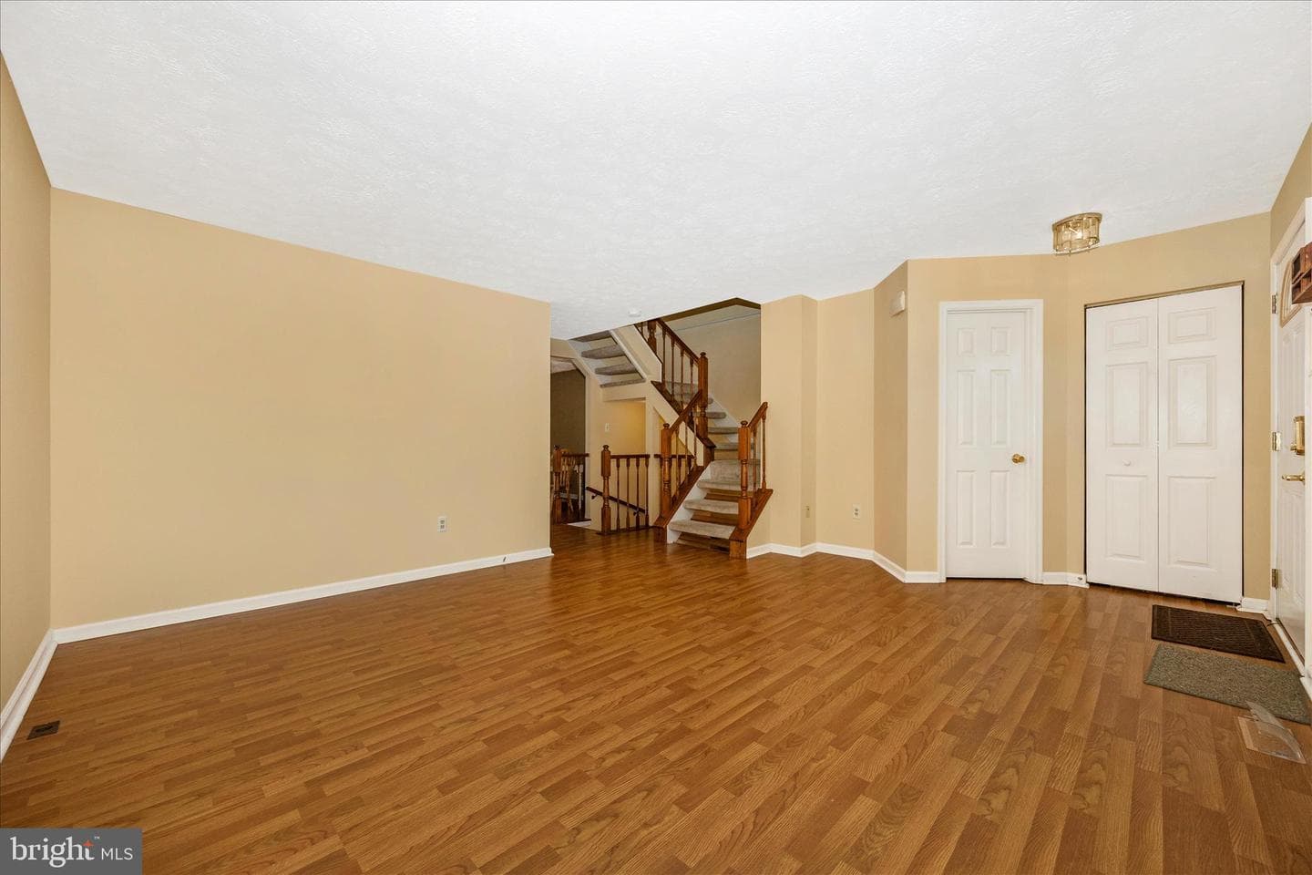 6281 N Steamboat Way photo 7