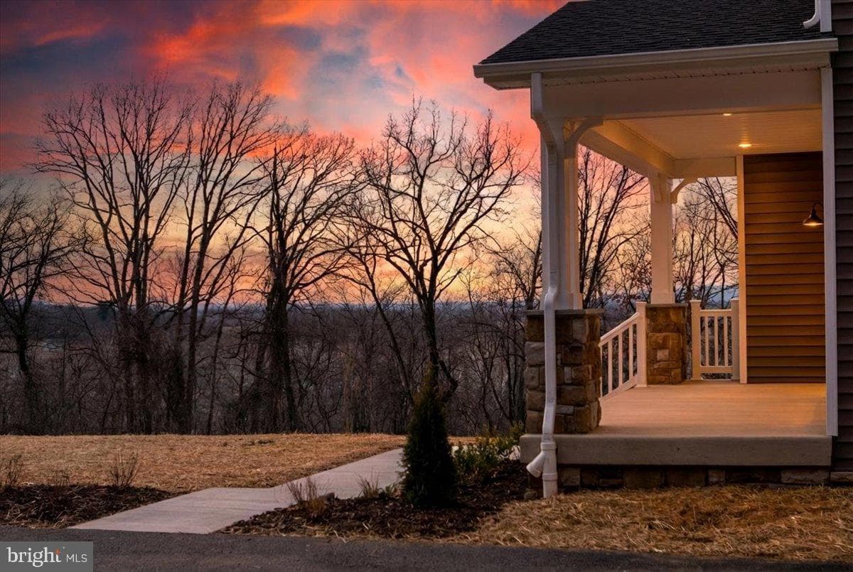 4302 Fishers Hollow Road photo 3