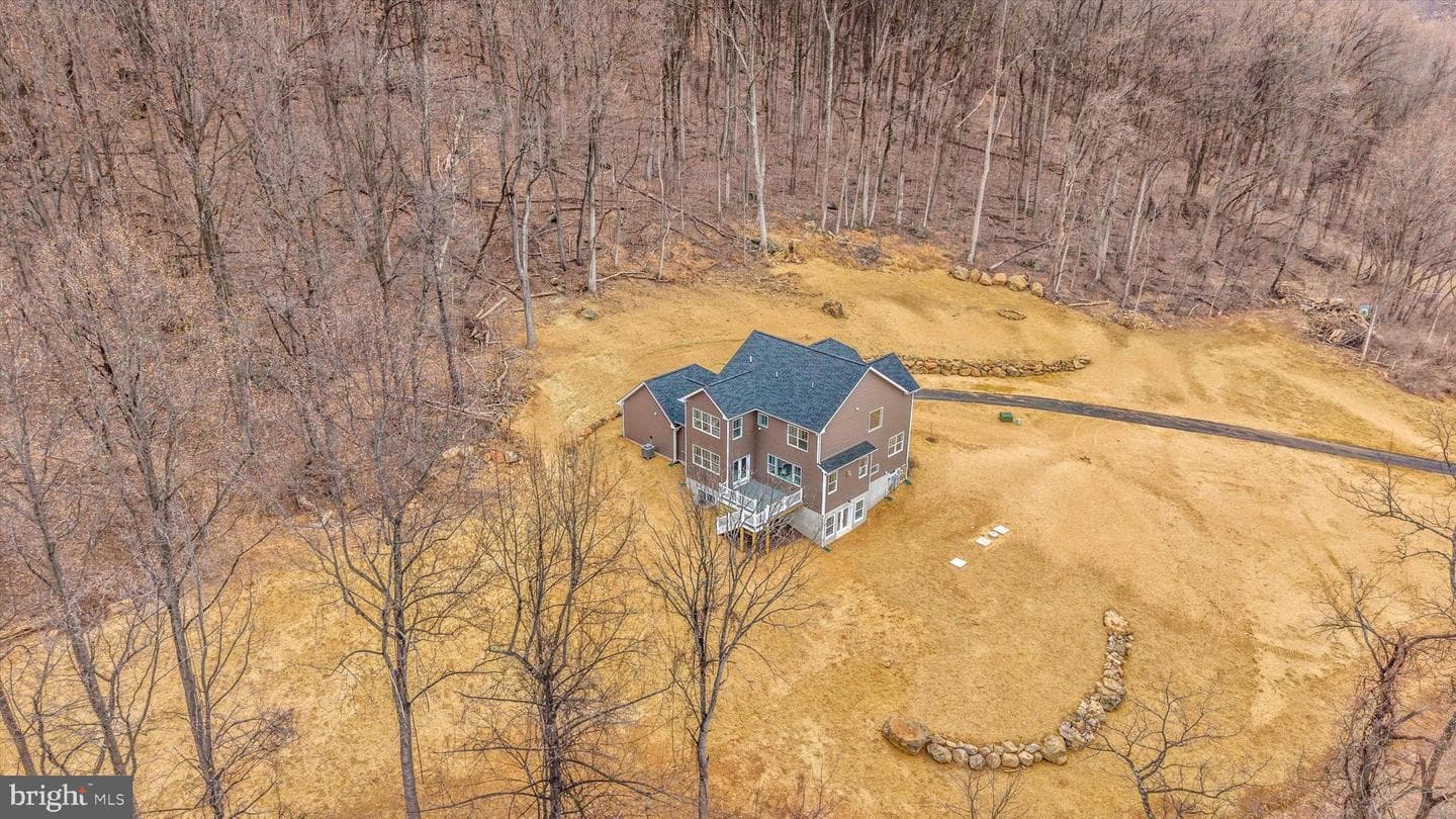 4302 Fishers Hollow Road photo 68