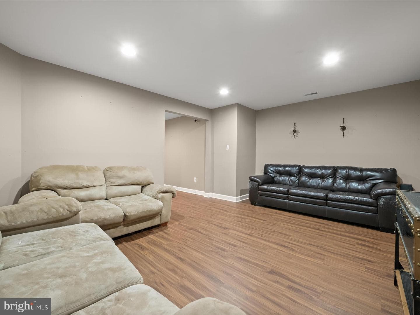 12304 Hungerford Manor Court photo 41
