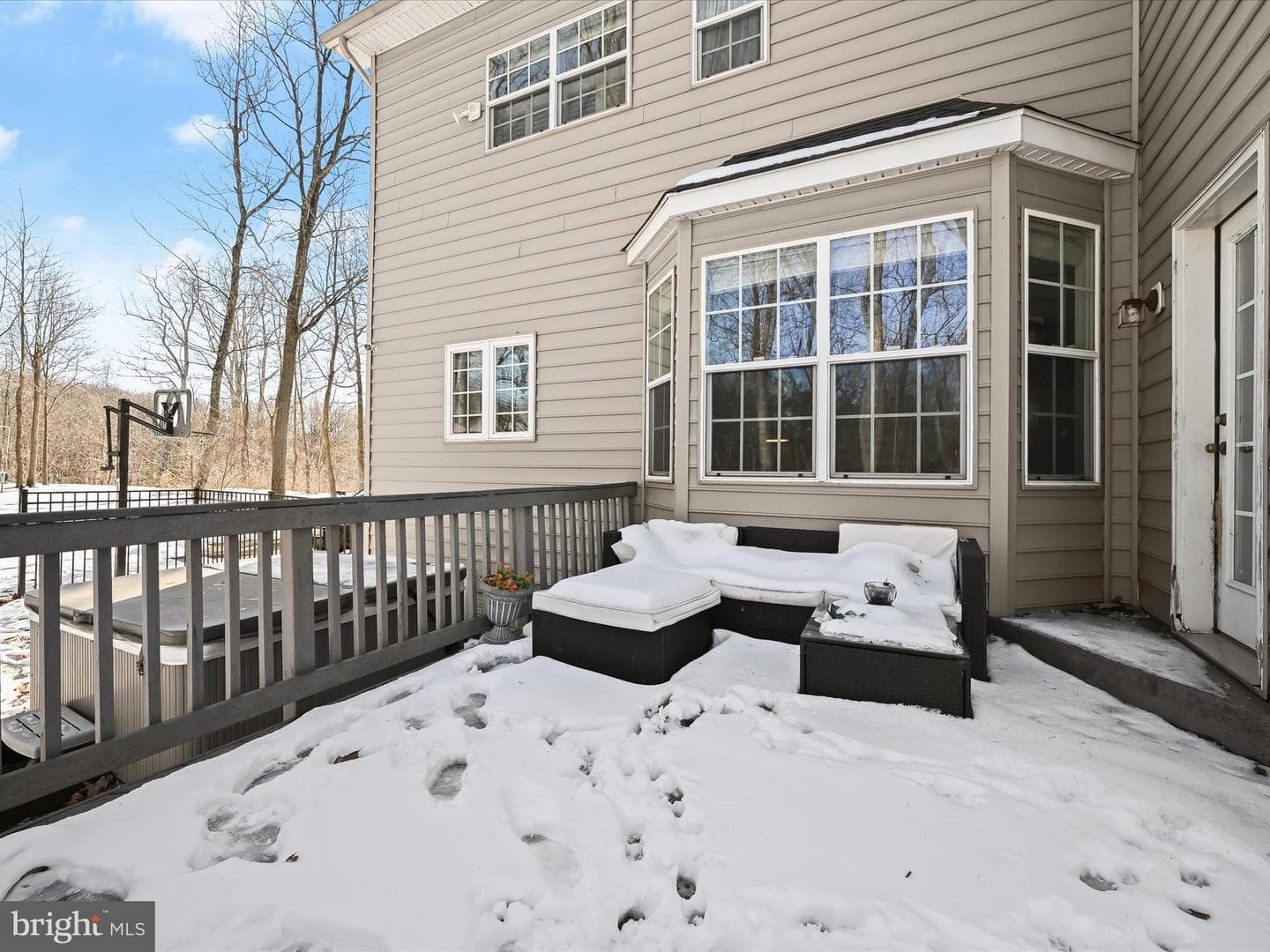 12304 Hungerford Manor Court photo 53