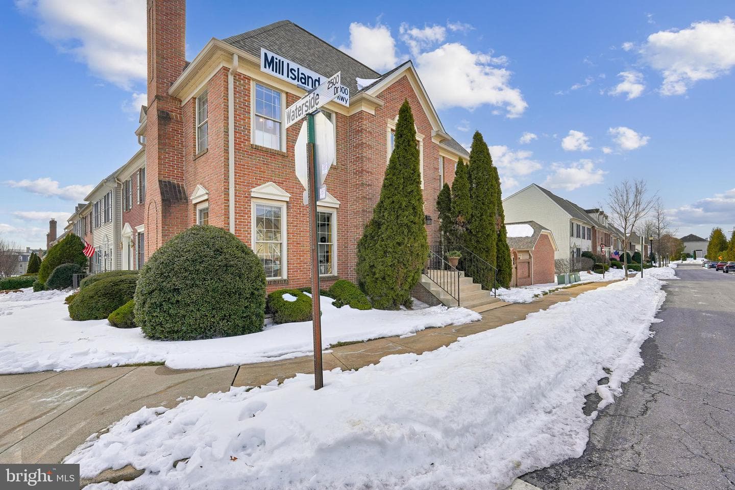 2539 Waterside Drive photo 46