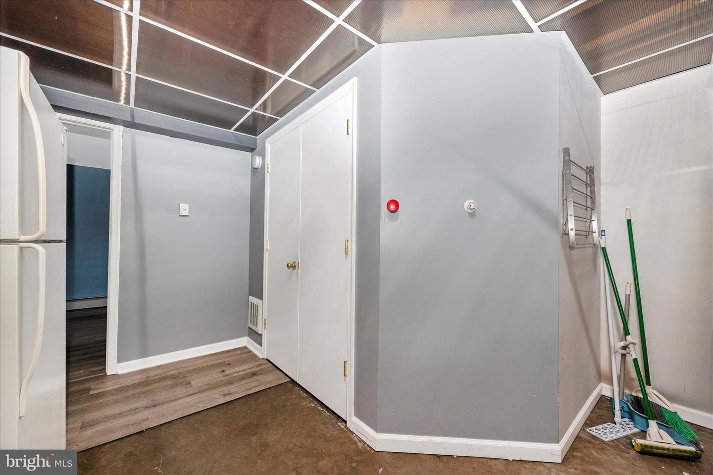 2778 Lynn Street photo 42