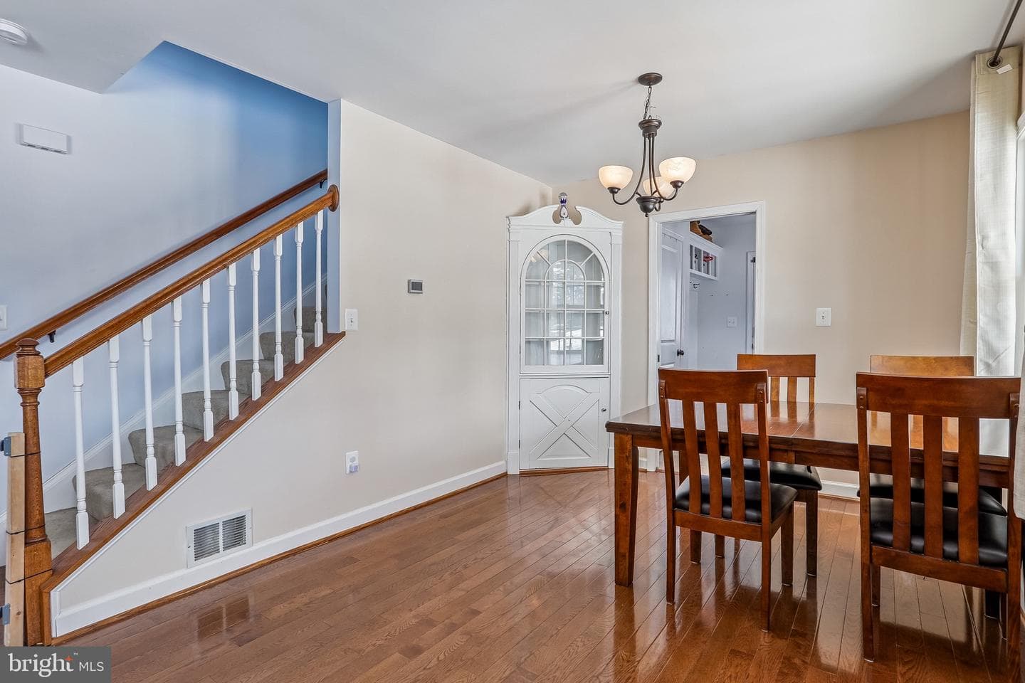 207 Broad Street photo 12