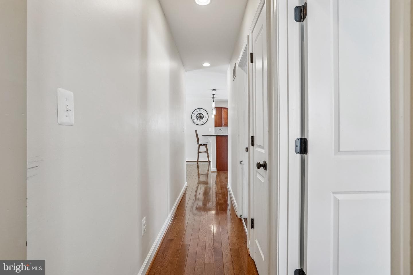 207 Broad Street photo 14