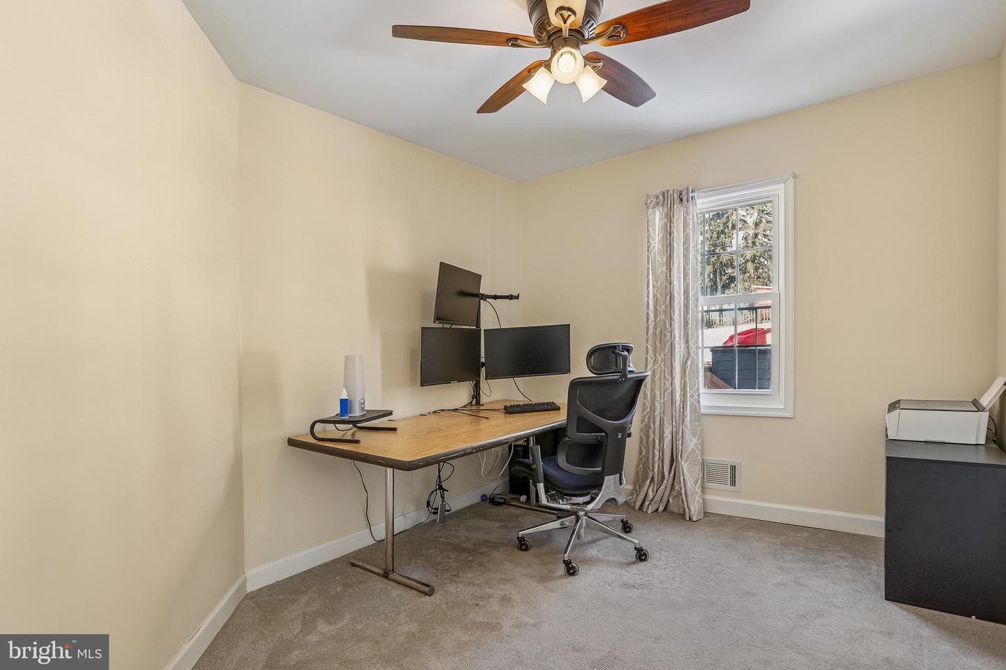 207 Broad Street photo 15